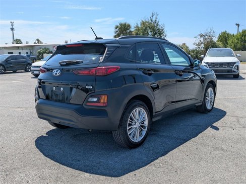 Certified 2021 Hyundai Kona SEL w/ Cargo Package image 5