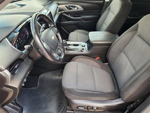 Used 2018 Chevrolet Traverse LT image 13