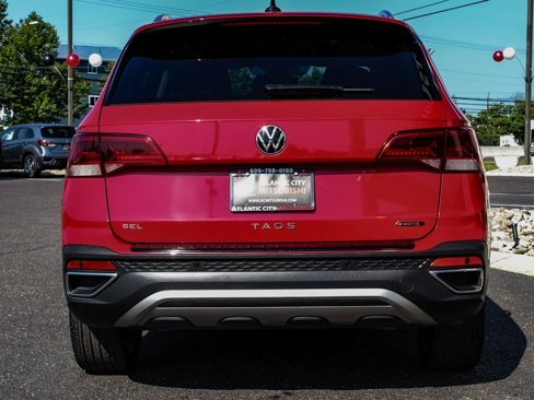 Used 2024 Volkswagen Taos SEL image 5