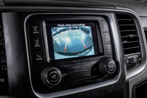Used 2018 RAM 2500 Tradesman w/ Chrome Appearance Group image 21