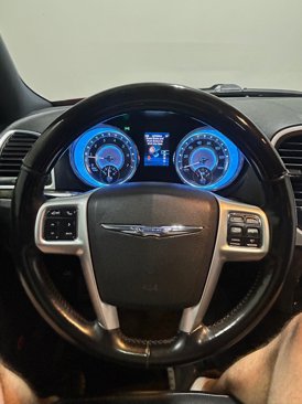 Used 2012 Chrysler 300 Limited w/ Luxury Group image 15