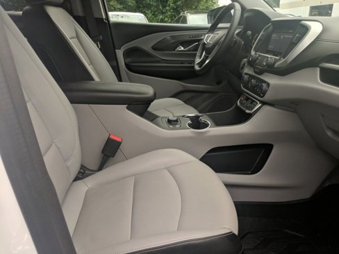 Used 2024 GMC Terrain SLT image 37