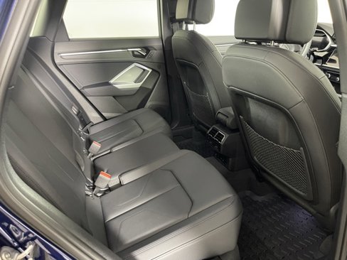Certified 2025 Audi Q3 2.0T Premium Plus w/ Premium Plus Package image 15