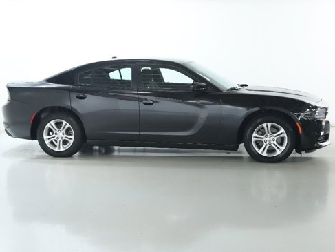 Used 2022 Dodge Charger SXT image 11