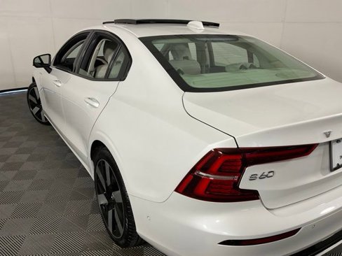 Certified 2024 Volvo S60 T8 Ultimate image 37