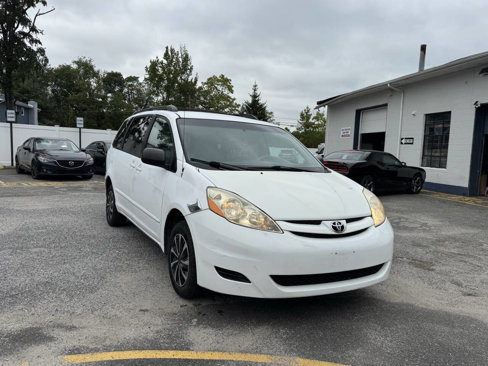 Used 2009 Toyota Sienna LE image 4