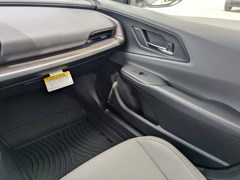 New 2025 Toyota Prius XLE image 33