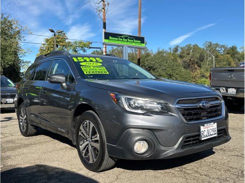 Used 2018 Subaru Outback 2.5i Limited image 1