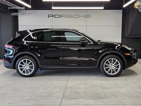 Certified 2023 Porsche Cayenne image 29