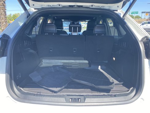 Certified 2022 Ford Edge Titanium w/ Equipment Group 301A image 5
