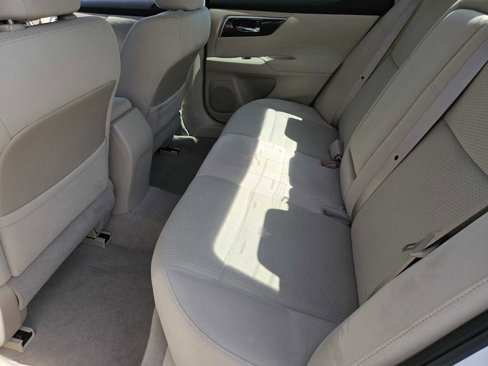 Used 2014 Nissan Altima 2.5 SV image 29