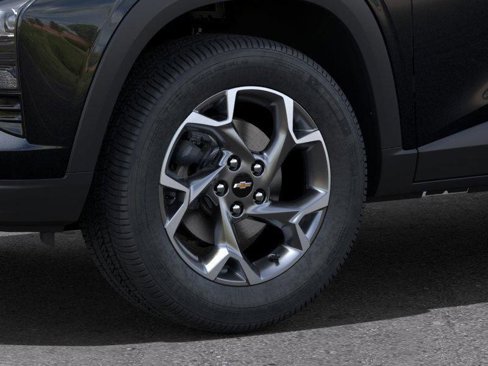 New 2025 Chevrolet Trax LT w/ Driver Confidence Package image 9