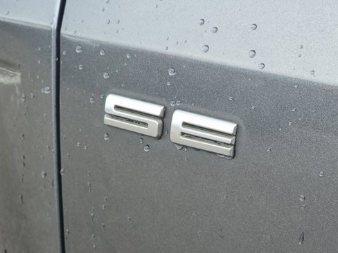Used 2020 Ford Escape SE image 26
