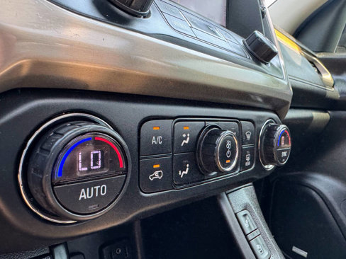 Used 2017 GMC Acadia Denali w/ Technology Package image 21