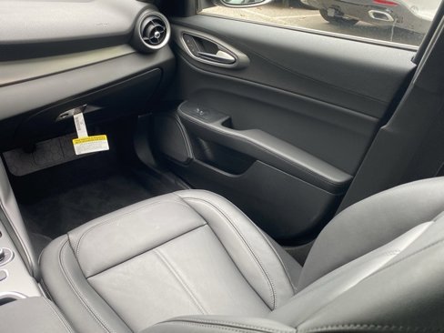 Used 2024 Alfa Romeo Giulia Ti image 47