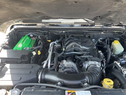 Used 2014 Jeep Wrangler Unlimited Sahara w/ Max Tow Package image 27