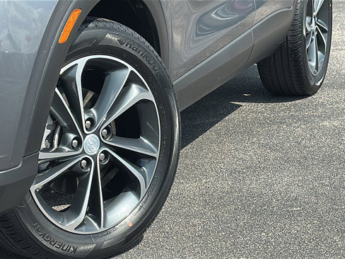 Certified 2022 Buick Encore GX Select image 3