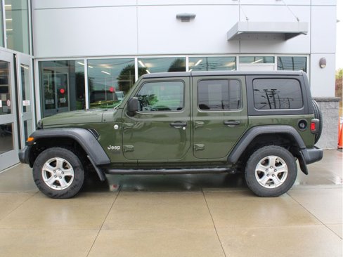 Used 2021 Jeep Wrangler Unlimited Sport image 6
