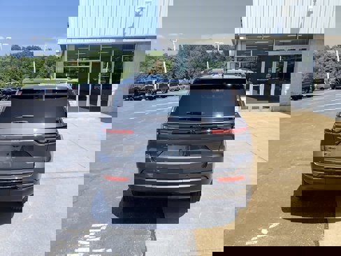 Certified 2023 Jeep Grand Cherokee Altitude image 5
