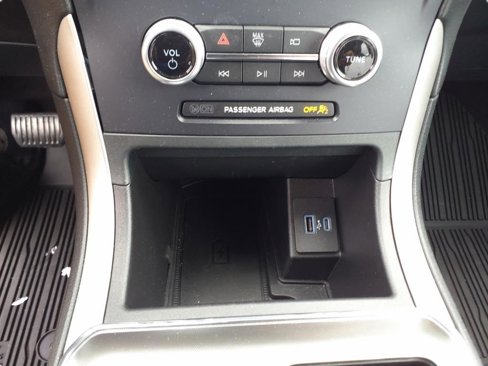 Used 2022 Ford Edge SEL w/ Convenience Package image 16