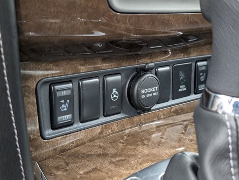 Used 2017 INFINITI QX80 4WD w/ Driver Assistance Package image 27