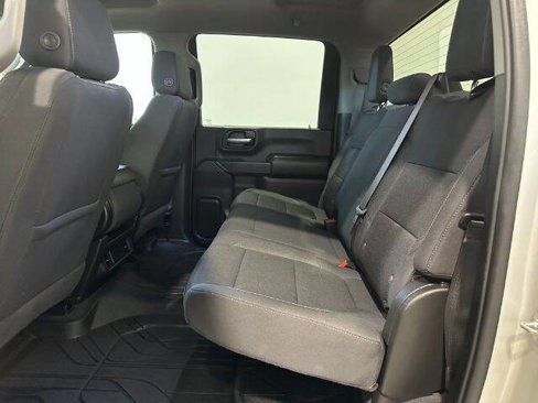Used 2021 Chevrolet Silverado 2500 LT image 23