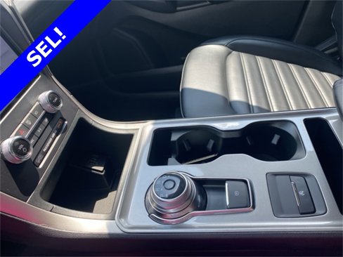Used 2024 Ford Edge SEL image 27