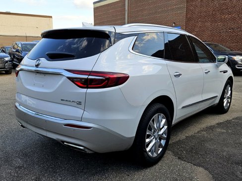 Used 2019 Buick Enclave Premium w/ Experience Buick Package image 2