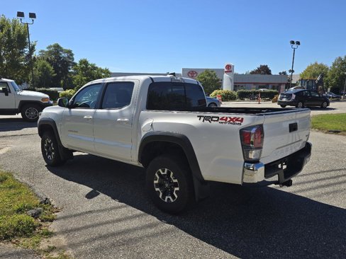 Used 2021 Toyota Tacoma TRD Off-Road image 6