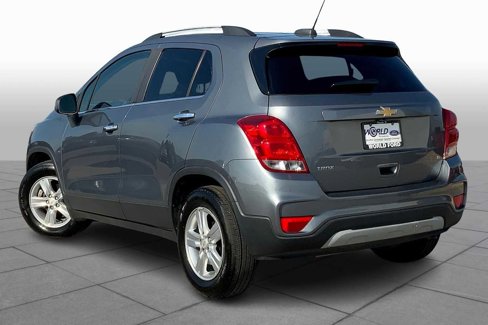 Used 2019 Chevrolet Trax LT w/ LT Convenience Package image 11