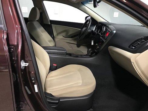 Used 2011 Kia Optima LX w/ Convenience Pkg image 13