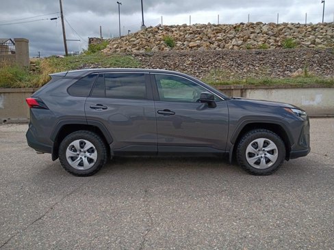 Used 2024 Toyota RAV4 LE image 4