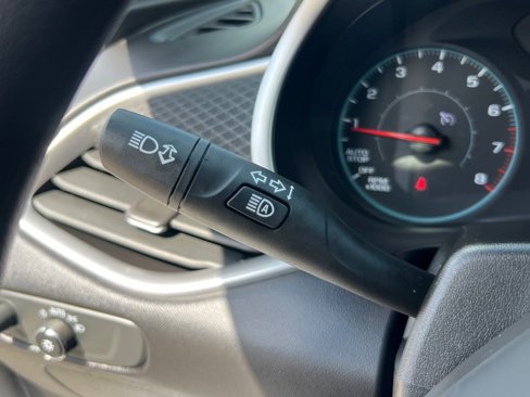 Used 2022 Chevrolet Malibu LS image 30