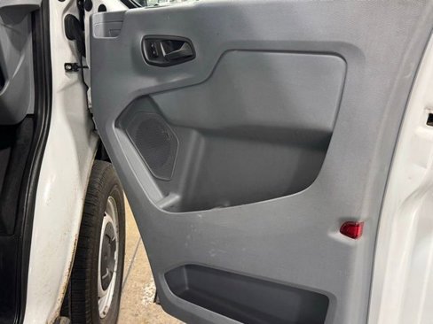 Used 2017 Ford Transit 350 130 Medium Roof image 25