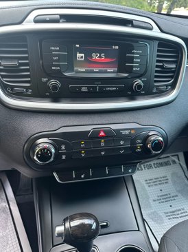 Used 2016 Kia Sorento LX w/ LX Convenience Package image 39