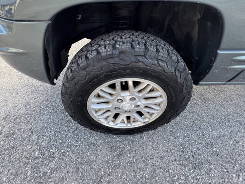Used 2004 Jeep Grand Cherokee Limited w/ Cold Weather Group image 42