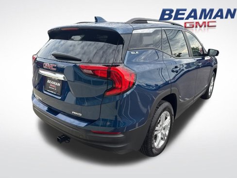 Used 2021 GMC Terrain SLE w/ Driver Convenience Package image 9