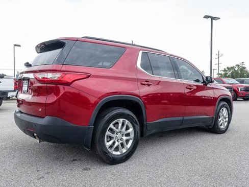 Used 2020 Chevrolet Traverse LT image 27