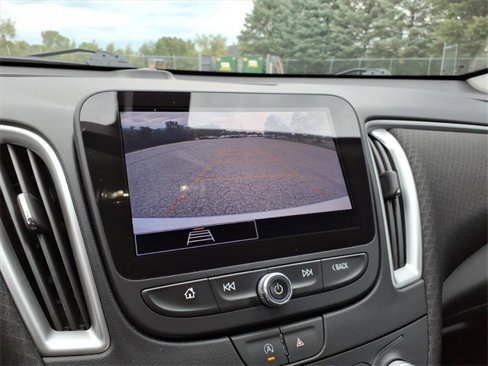 Certified 2022 Chevrolet Malibu LT image 18