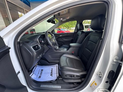 Used 2018 Chevrolet Equinox Premier image 11