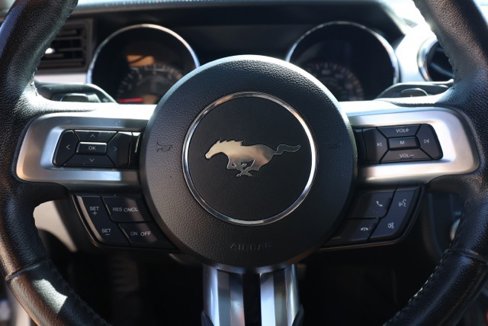 Used 2016 Ford Mustang Premium image 21