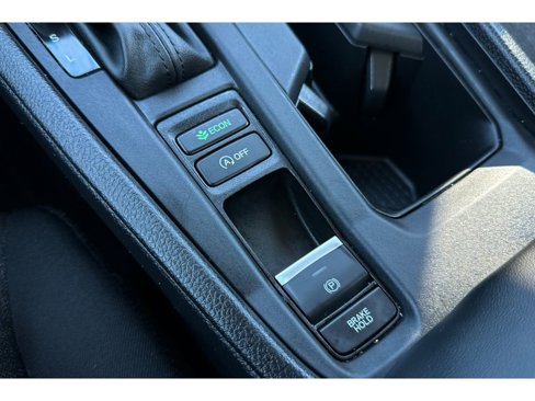 Used 2023 Honda Accord LX image 31