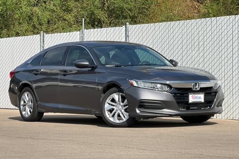 Used 2019 Honda Accord LX image 2