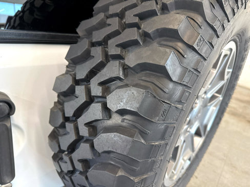 Used 2015 Jeep Wrangler Unlimited Rubicon w/ Max Tow Package image 65
