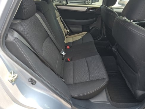 Used 2019 Subaru Outback 2.5i Premium image 13