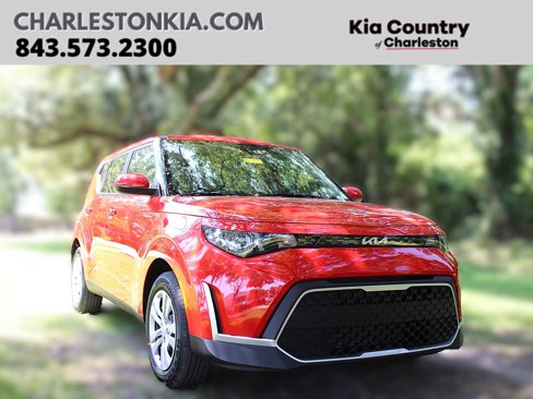 New 2025 Kia Soul LX image 1