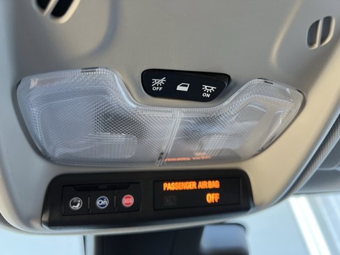 Used 2023 Buick Encore GX Preferred w/ Cold Weather Comfort Package image 39