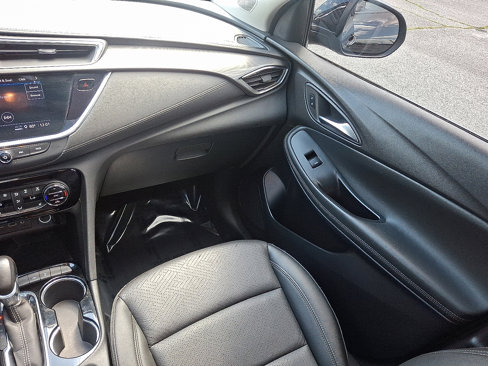 Used 2023 Buick Encore GX Essence w/ Experience Buick Package image 16