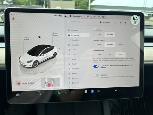 Used 2023 Tesla Model 3 Standard Range image 15