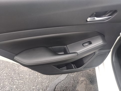 Used 2022 Nissan Altima 2.5 SV image 17